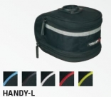 Сумка под седло kellys handy-l. обьём: 1,4 л. крепление: быстросъёмное. цвет сумки: чёрный. цвет полоски: голубой.